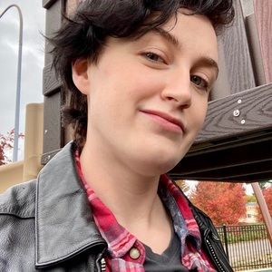 Meet your Posher, Emery